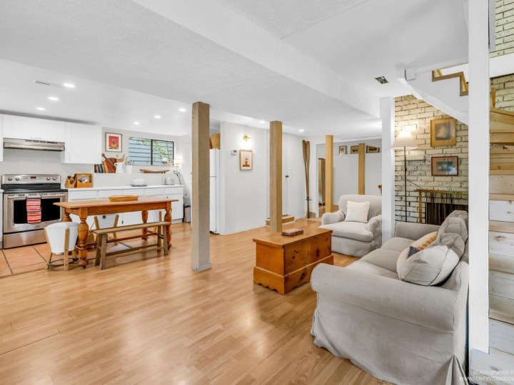 Photo 10 at 1706 Deep Cove Road, Deep Cove, North Vancouver