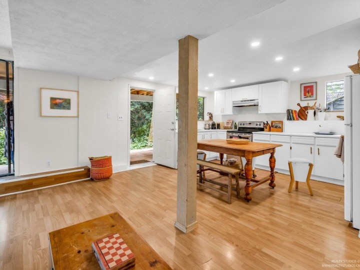 Photo 8 at 1706 Deep Cove Road, Deep Cove, North Vancouver