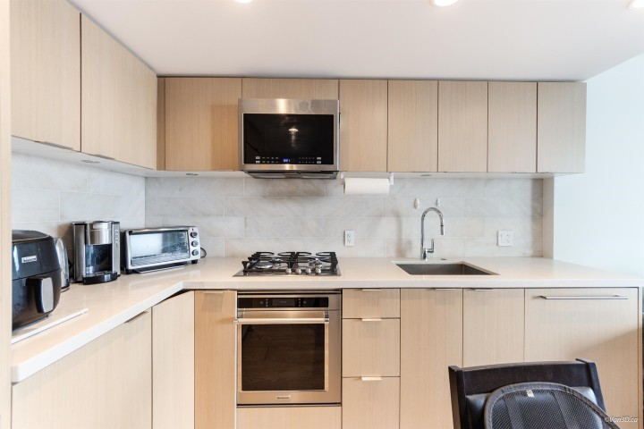 Photo 2 at 2006 - 8189 Cambie Street, Marpole, Vancouver West