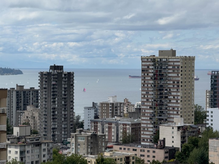 Photo 4 at 2204 - 1033 Nelson Street, West End VW, Vancouver West