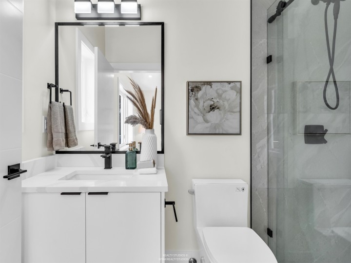 Photo 16 at 2 - 5221 Clarendon Street, Collingwood VE, Vancouver East