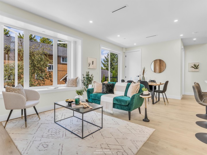 Photo 5 at 2 - 5221 Clarendon Street, Collingwood VE, Vancouver East