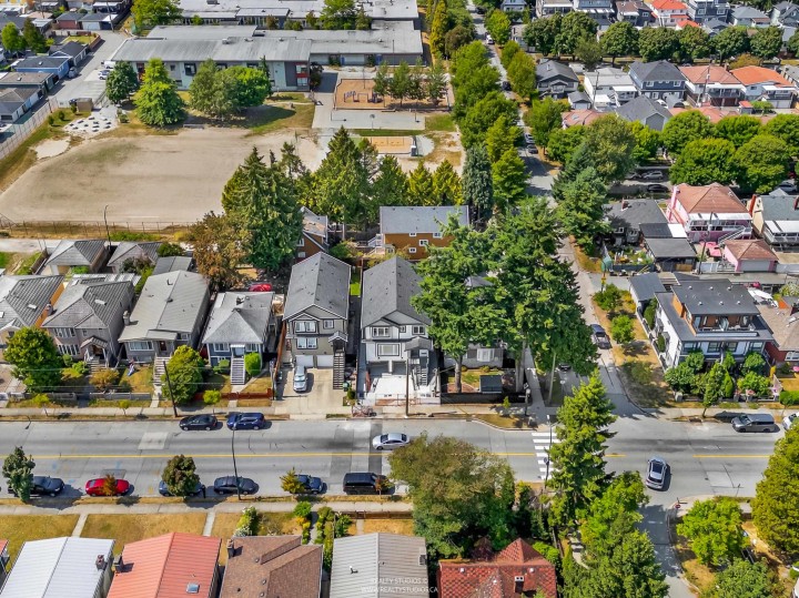 Photo 38 at 2 - 5221 Clarendon Street, Collingwood VE, Vancouver East