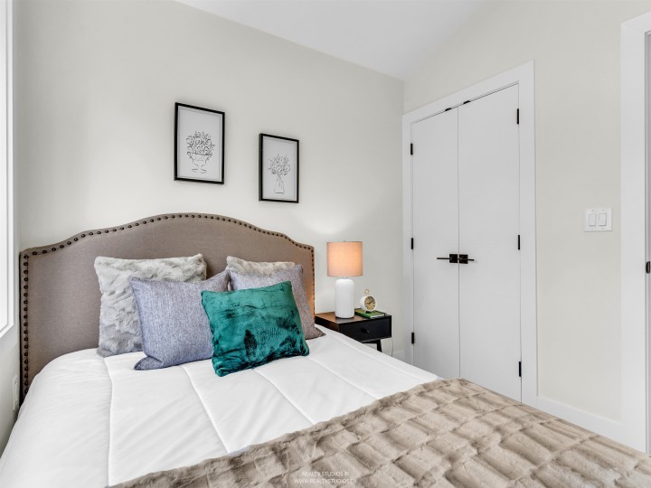 Photo 18 at 2 - 5221 Clarendon Street, Collingwood VE, Vancouver East