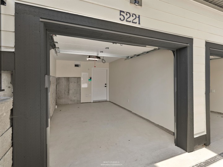 Photo 37 at 2 - 5221 Clarendon Street, Collingwood VE, Vancouver East