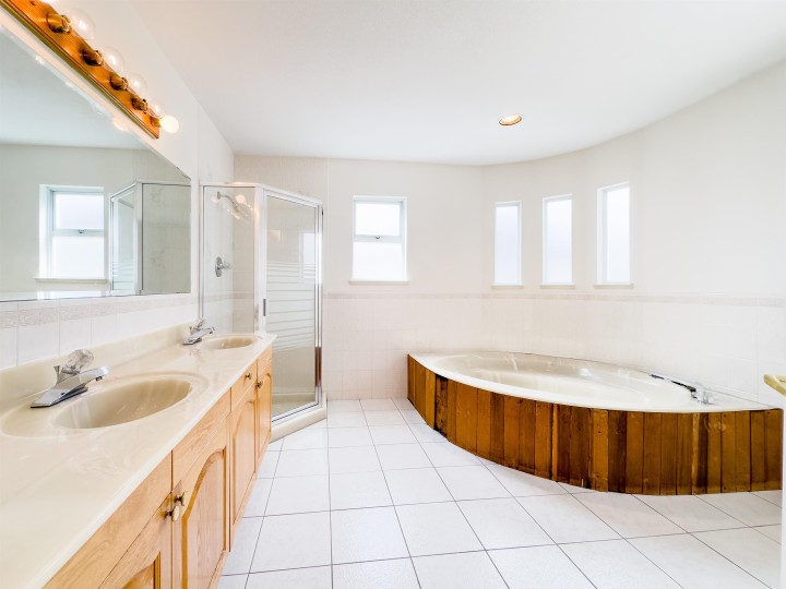 Photo 22 at 3630 Cambridge Street, Hastings Sunrise, Vancouver East