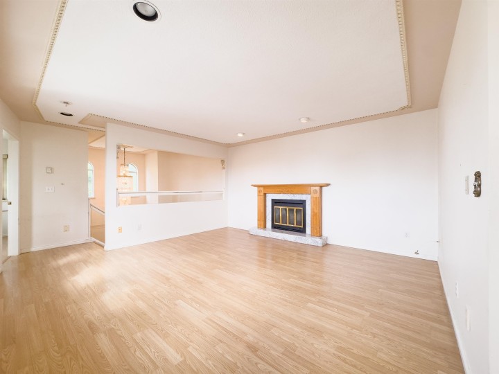 Photo 7 at 3630 Cambridge Street, Hastings Sunrise, Vancouver East