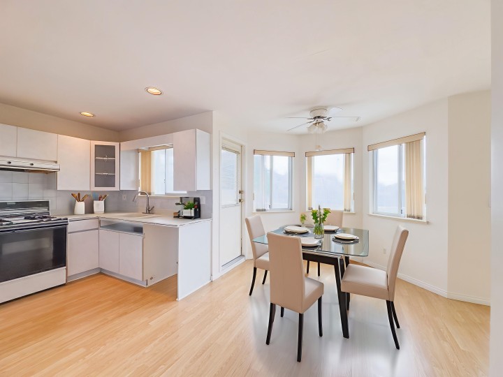 Photo 10 at 3630 Cambridge Street, Hastings Sunrise, Vancouver East