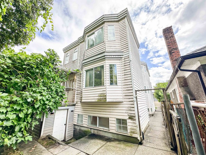 Photo 31 at 3630 Cambridge Street, Hastings Sunrise, Vancouver East