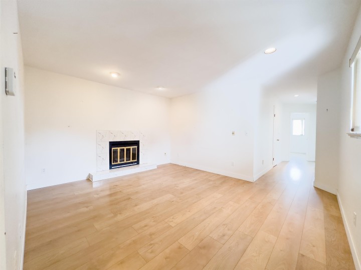 Photo 4 at 3630 Cambridge Street, Hastings Sunrise, Vancouver East