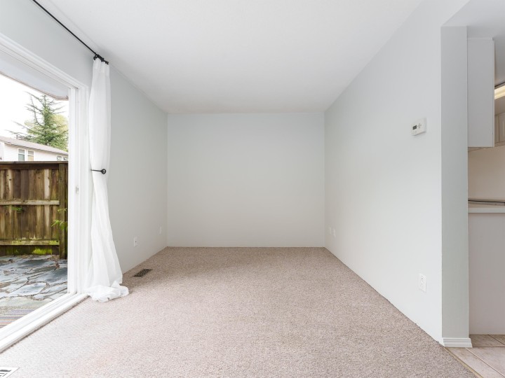 Photo 12 at 5 - 3554 E 49th Avenue, Killarney VE, Vancouver East