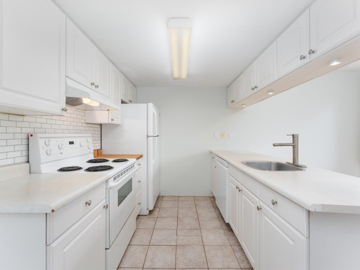 Photo 8 at 5 - 3554 E 49th Avenue, Killarney VE, Vancouver East