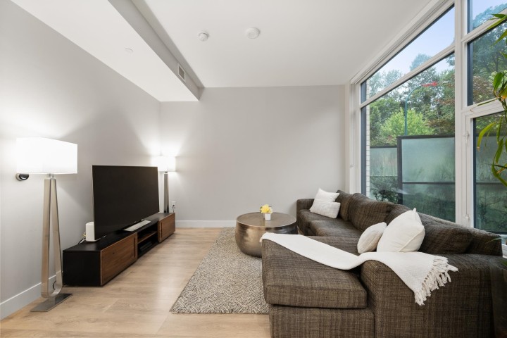 Photo 3 at 3482 Marine Way, South Marine, Vancouver East