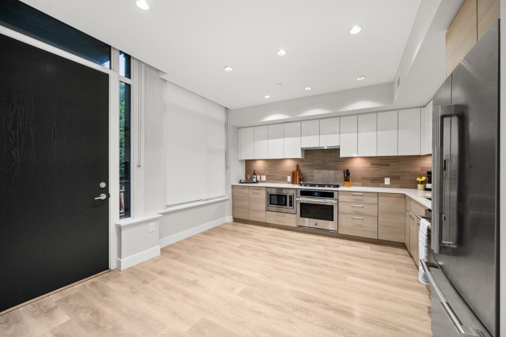 Photo 5 at 3482 Marine Way, South Marine, Vancouver East