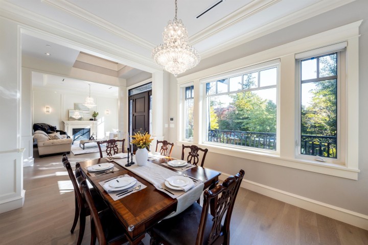 Photo 2 at 3981 W 35th Avenue, Dunbar, Vancouver West