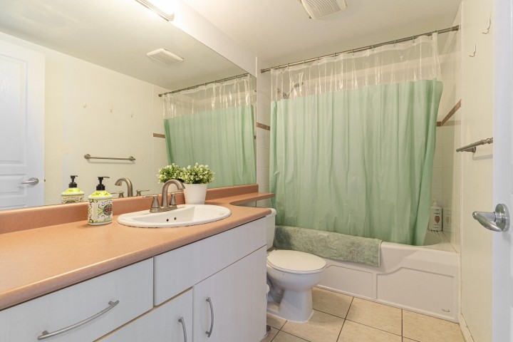 Photo 17 at 707 - 5639 Hampton Place, University VW, Vancouver West