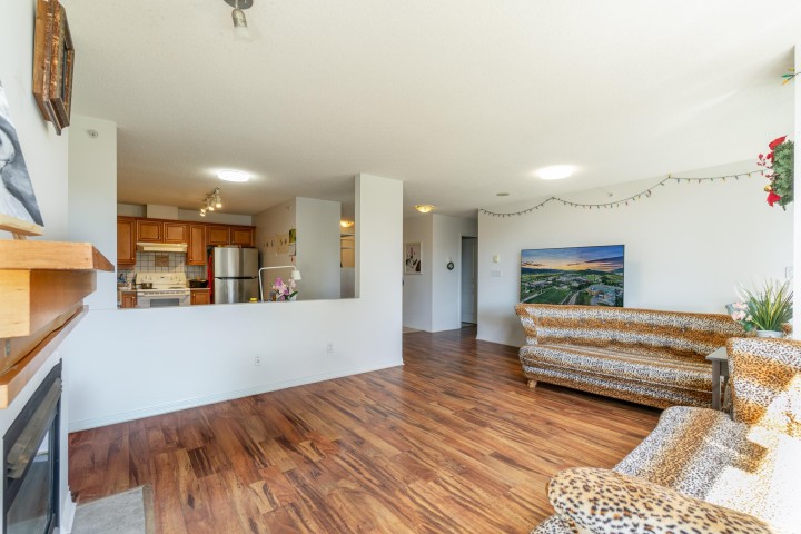 Photo 8 at 707 - 5639 Hampton Place, University VW, Vancouver West