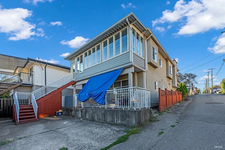 Photo 26 at 180 E 62nd Avenue, South Vancouver, Vancouver East