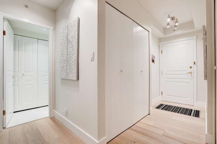 Photo 23 at 301 - 5775 Hampton Place, University VW, Vancouver West