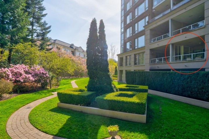 Photo 2 at 301 - 5775 Hampton Place, University VW, Vancouver West