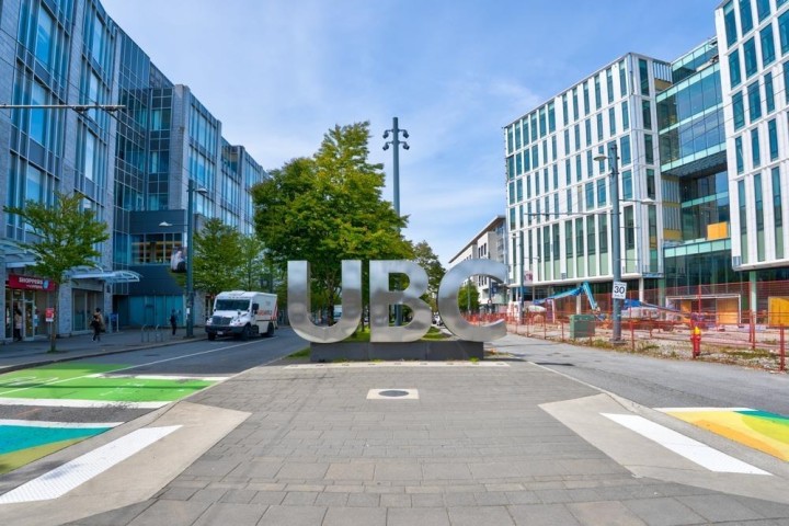 Photo 36 at 301 - 5775 Hampton Place, University VW, Vancouver West