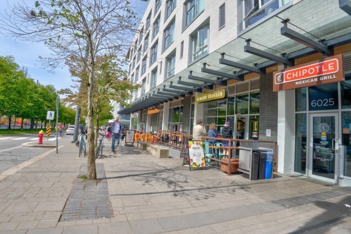 Photo 38 at 301 - 5775 Hampton Place, University VW, Vancouver West