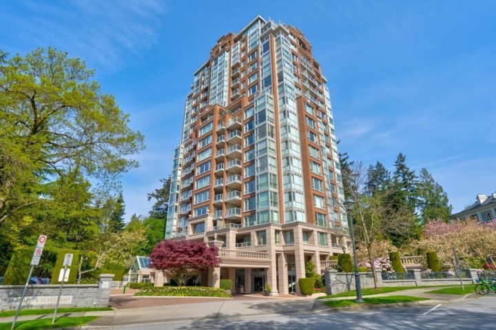 Photo 4 at 301 - 5775 Hampton Place, University VW, Vancouver West