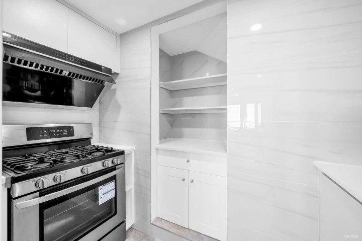 Photo 19 at 2662 Chelsea Place, Chelsea Park, West Vancouver