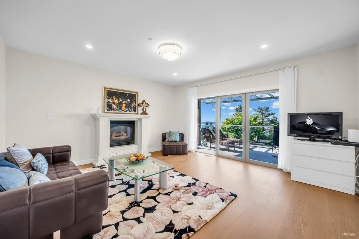 Photo 21 at 2662 Chelsea Place, Chelsea Park, West Vancouver