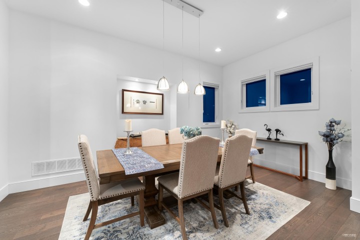 Photo 13 at 4061 St. Pauls Avenue, Upper Lonsdale, North Vancouver