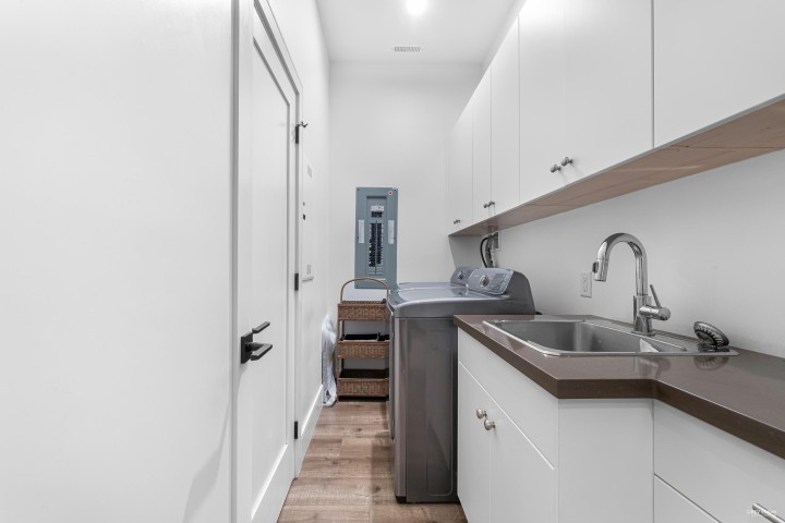 Photo 35 at 4061 St. Pauls Avenue, Upper Lonsdale, North Vancouver