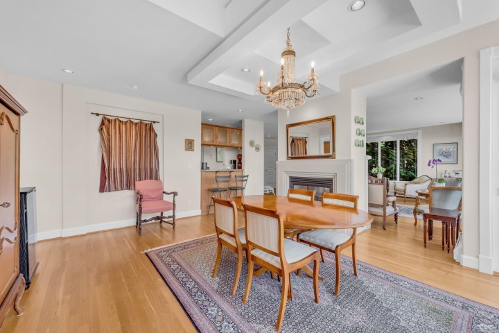 Photo 12 at 574 St. Andrews Place, Glenmore, West Vancouver