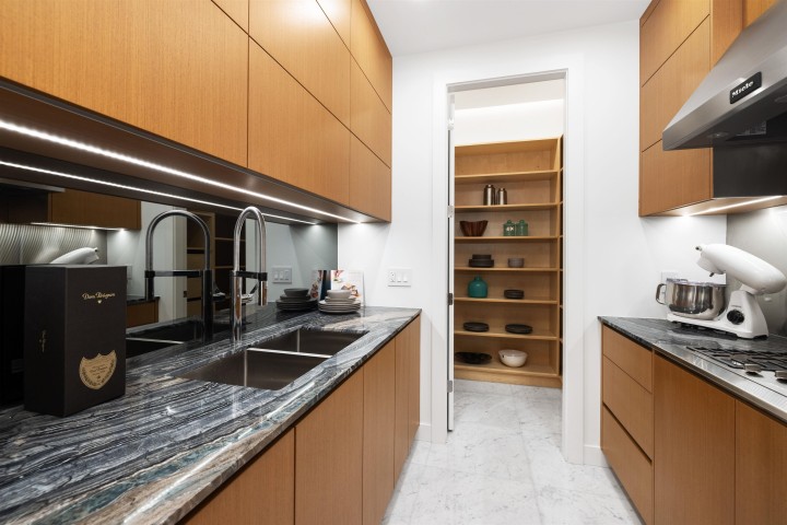 Photo 16 at 2495 Mathers Avenue, Dundarave, West Vancouver