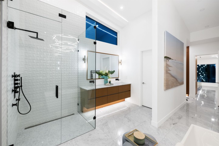 Photo 28 at 2495 Mathers Avenue, Dundarave, West Vancouver