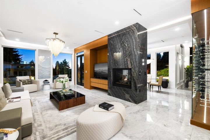 Photo 5 at 2495 Mathers Avenue, Dundarave, West Vancouver