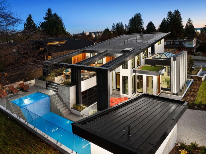 Photo 39 at 2495 Mathers Avenue, Dundarave, West Vancouver