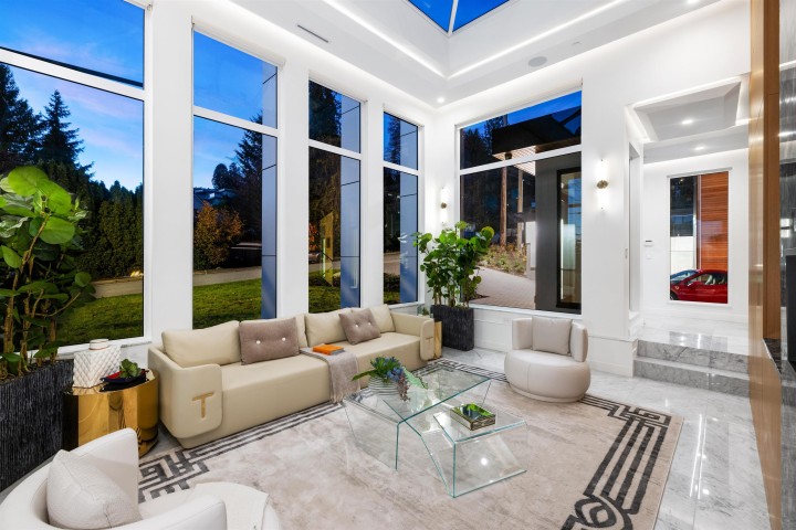 Photo 4 at 2495 Mathers Avenue, Dundarave, West Vancouver