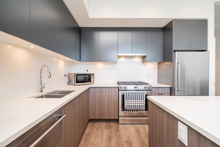 Photo 9 at 114 - 3430 E Kent Avenue South, South Marine, Vancouver East