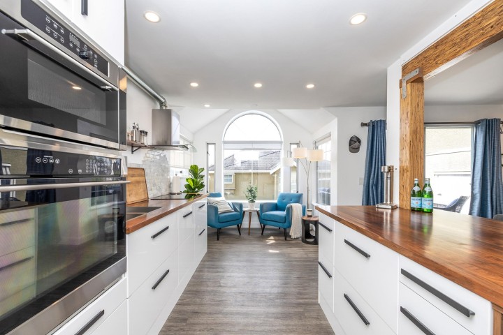 Photo 7 at 2313 Quayside Court, South Marine, Vancouver East