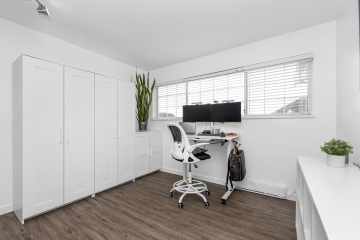 Photo 10 at 2313 Quayside Court, South Marine, Vancouver East