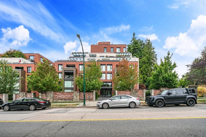 Photo 1 at 602 - 1561 W 57th Avenue, South Granville, Vancouver West