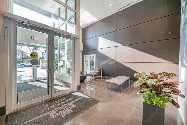 Photo 4 at 602 - 1561 W 57th Avenue, South Granville, Vancouver West