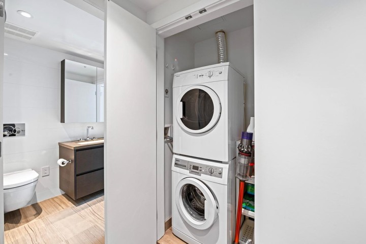 Photo 21 at 602 - 1561 W 57th Avenue, South Granville, Vancouver West