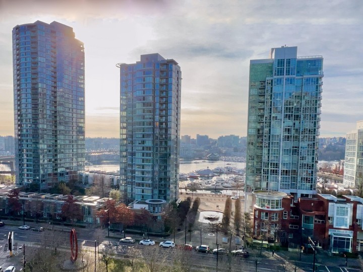 Photo 1 at 1206 - 1009 Expo Boulevard, Yaletown, Vancouver West