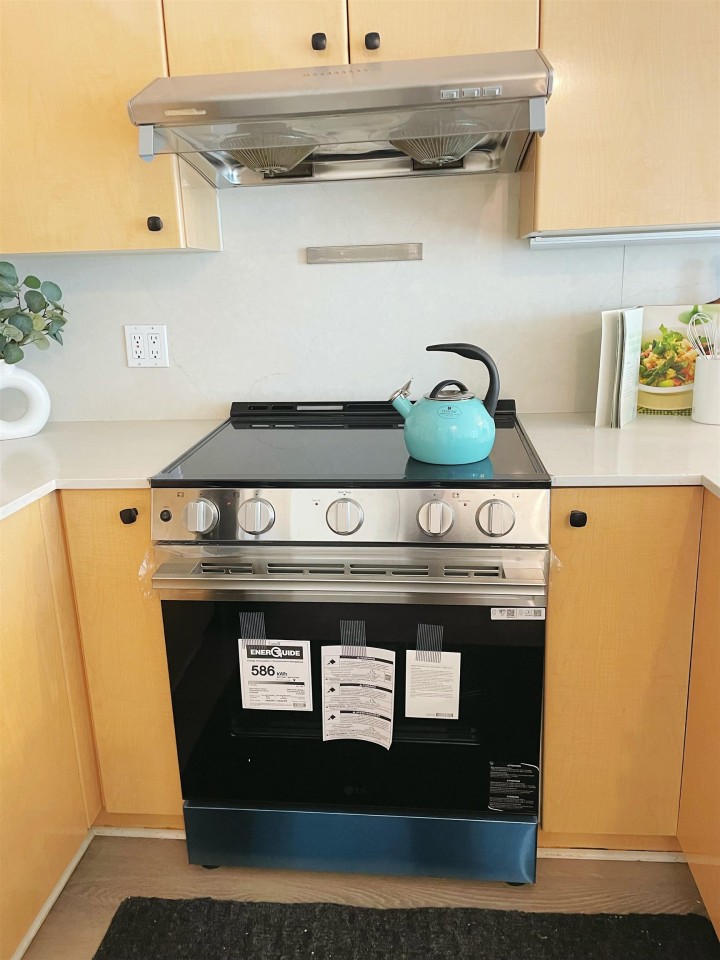 Photo 10 at 1206 - 1009 Expo Boulevard, Yaletown, Vancouver West