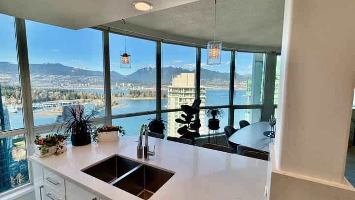Photo 3 at 3306 - 1111 W Pender Street, Coal Harbour, Vancouver West