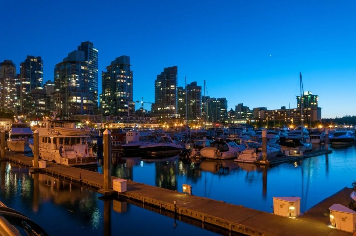 Photo 32 at 3306 - 1111 W Pender Street, Coal Harbour, Vancouver West