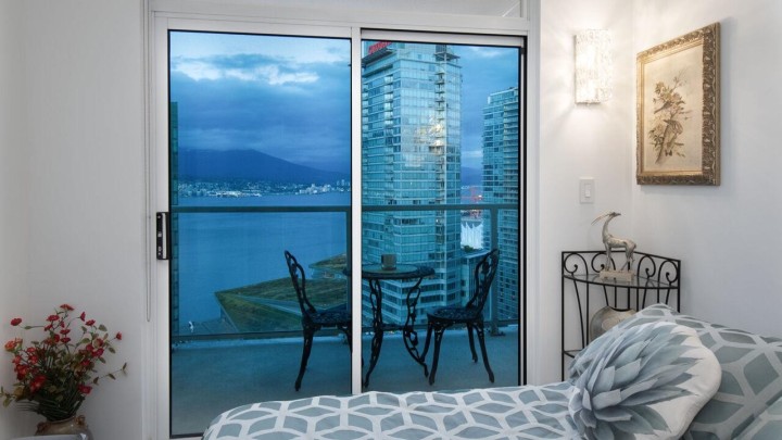 Photo 19 at 3306 - 1111 W Pender Street, Coal Harbour, Vancouver West