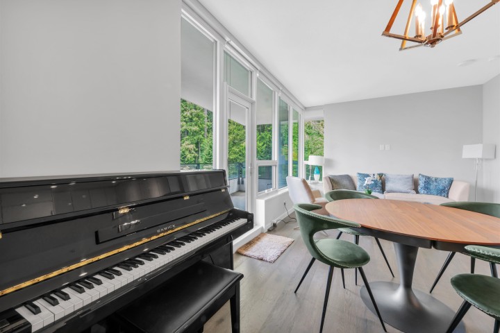 Photo 7 at 305 - 3487 Binning Road, University VW, Vancouver West