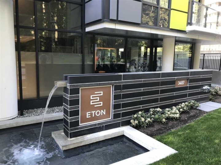 Photo 3 at 305 - 3487 Binning Road, University VW, Vancouver West